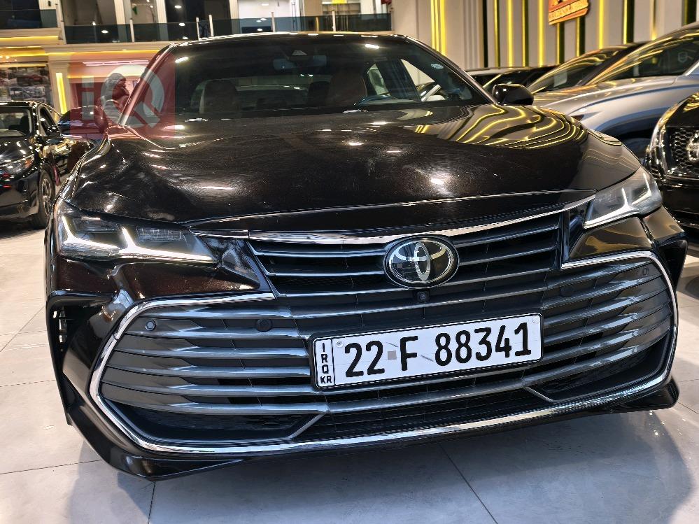 تويوتا أفالون